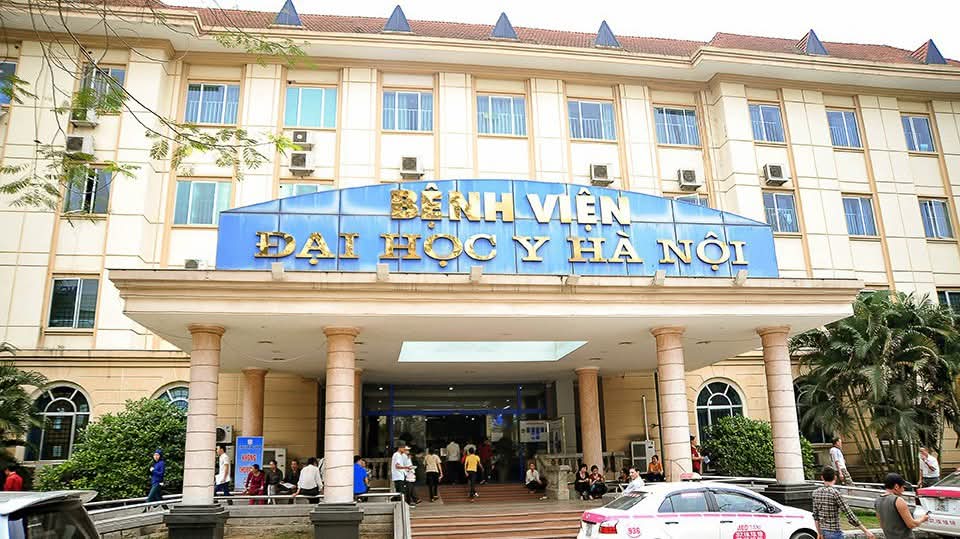 Team Đi Sinh Bệnh viện Đại học Y Hà Nội – Phòng khám Nhi chuyên sâu